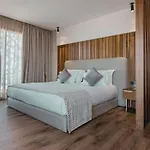 Longue Vie Hotels
