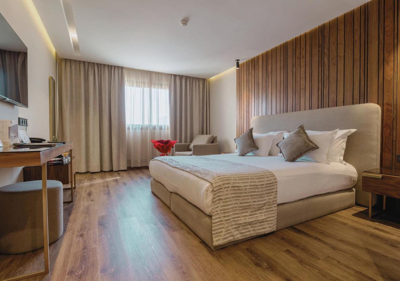 Longue Vie Hotel 4*