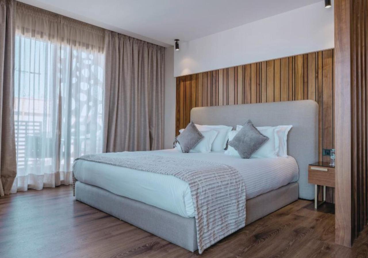 Longue Vie Hotel 4*