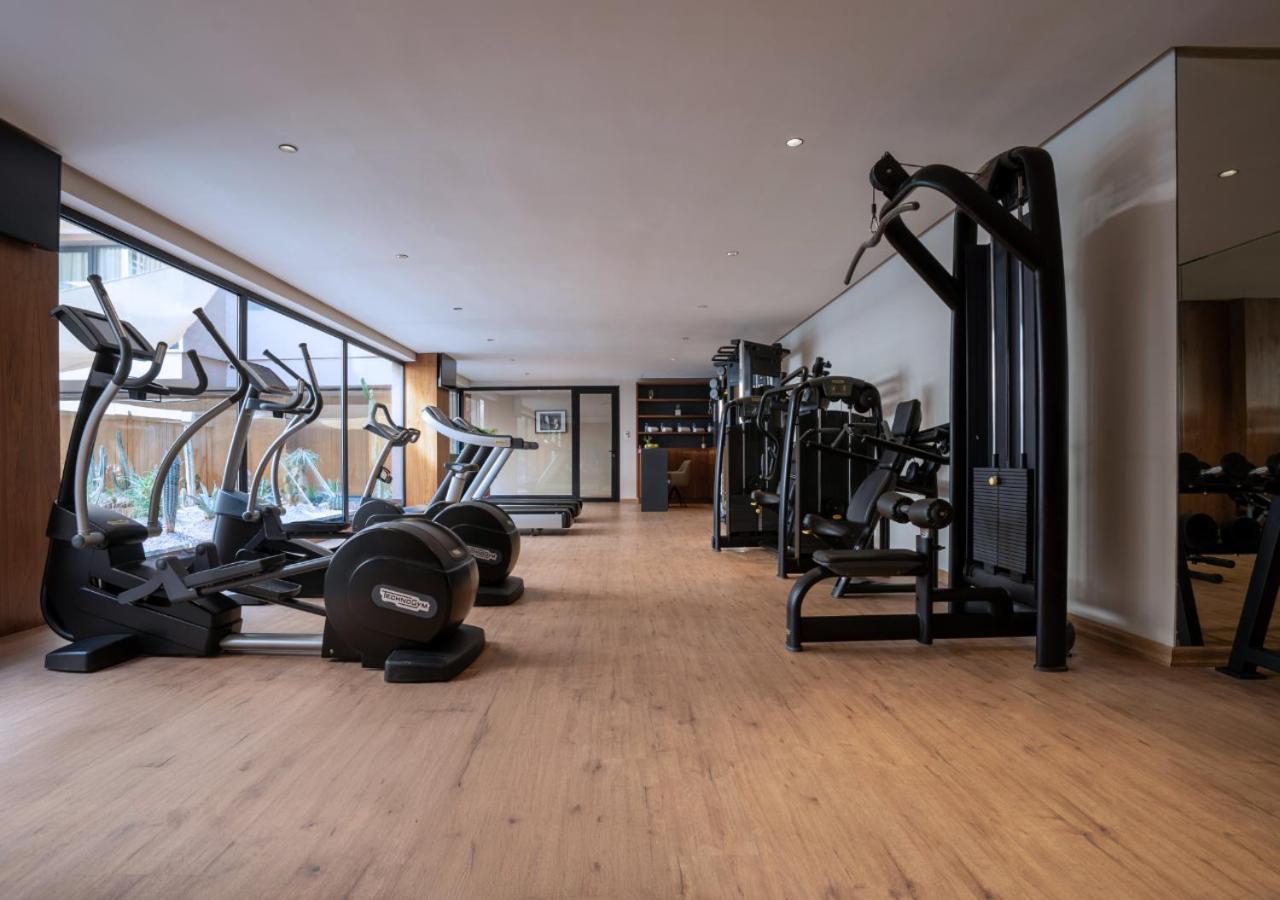 Hotel Longue Vie 4*